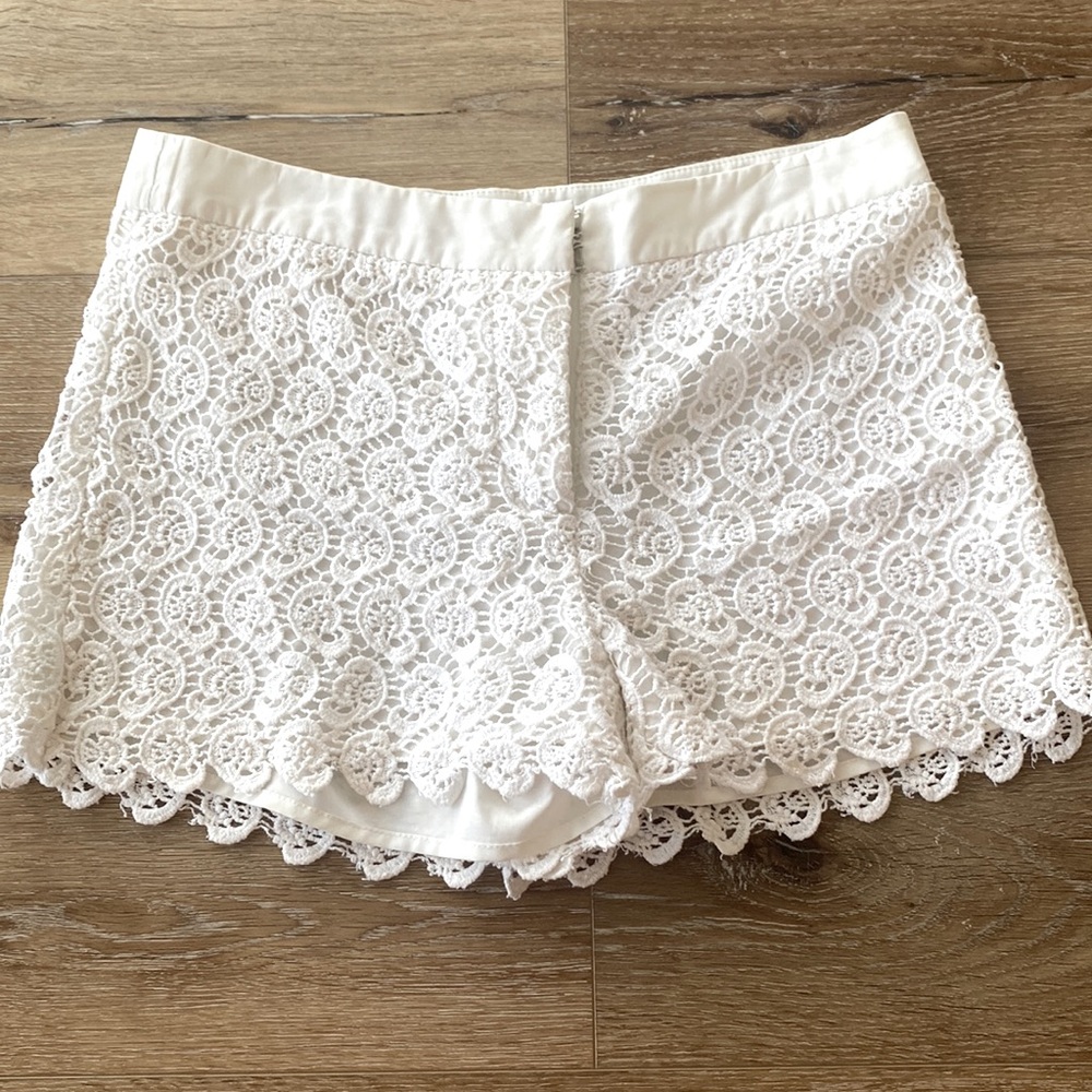 White lace shorts
